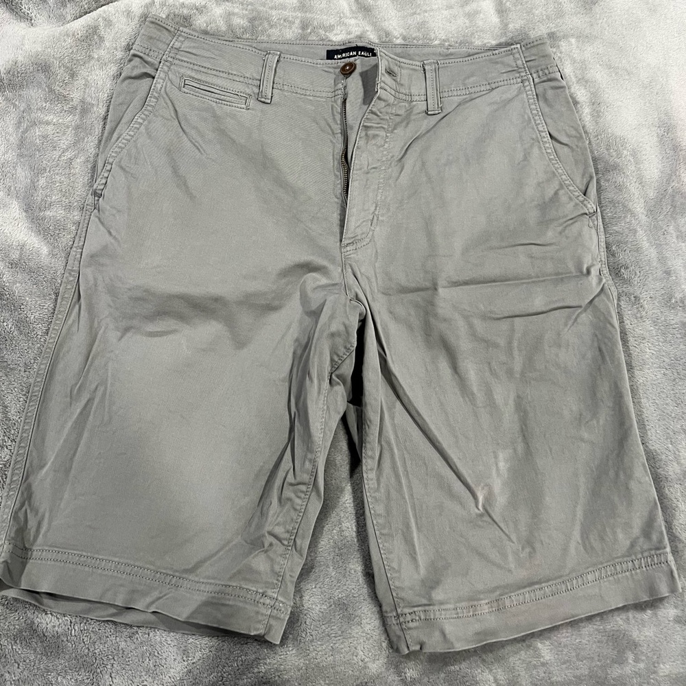 Men’s Gray American Eagle Shorts size 36